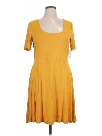 Pre-owned Old Navy Casual Dress In Yellow