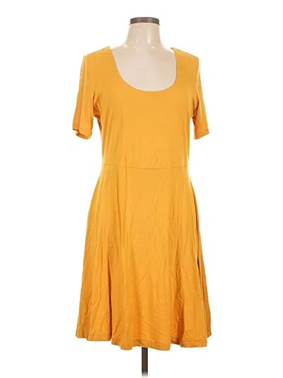 Pre-owned Old Navy Casual Dress In Yellow