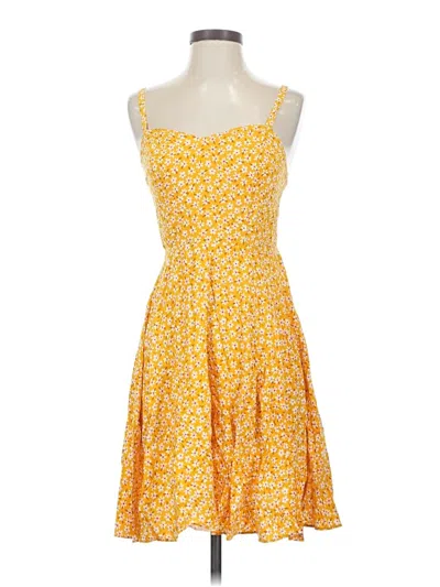 Pre-owned Old Navy Casual Dress In Yellow