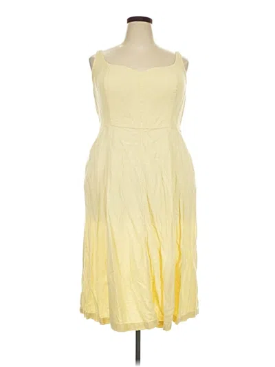 Pre-owned Old Navy Casual Dress In Yellow