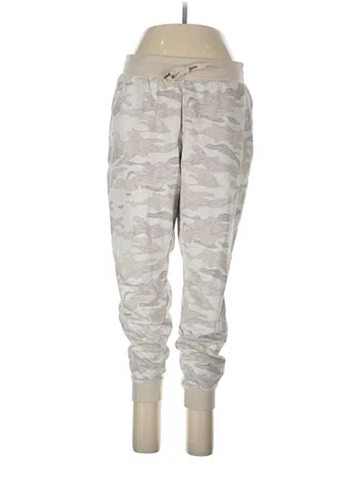 Pre-owned Old Navy Casual Pants In Ivory