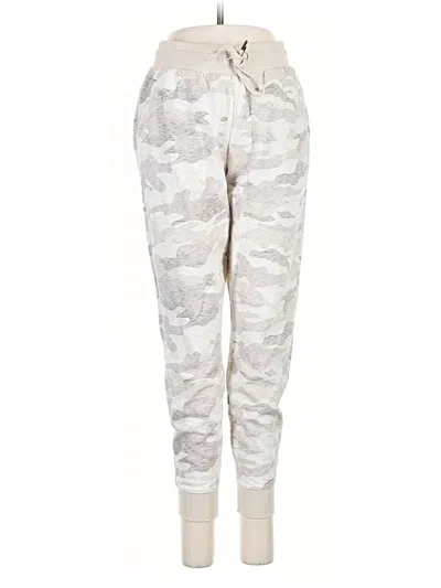 Pre-owned Old Navy Casual Pants In White