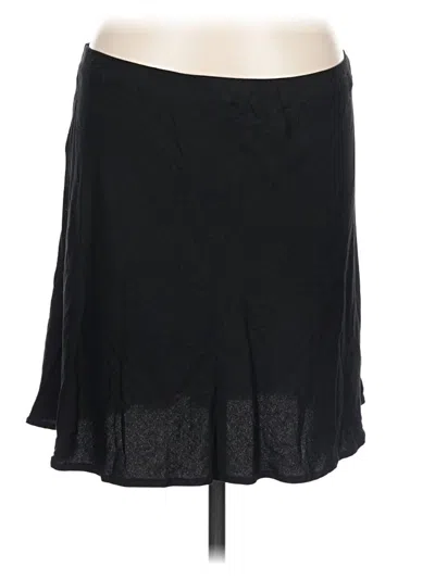 Pre-owned Old Navy Casual Skirt In Black