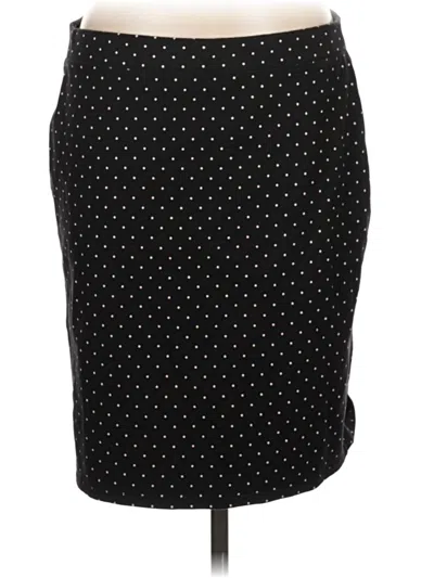 Pre-owned Old Navy Casual Skirt In Black