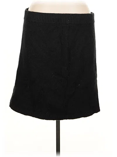 Pre-owned Old Navy Casual Skirt In Black