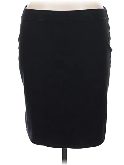 Pre-owned Old Navy Casual Skirt In Black