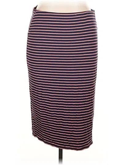 Pre-owned Old Navy Casual Skirt In Burgundy