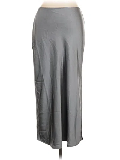 Pre-owned Old Navy Casual Skirt In Gray