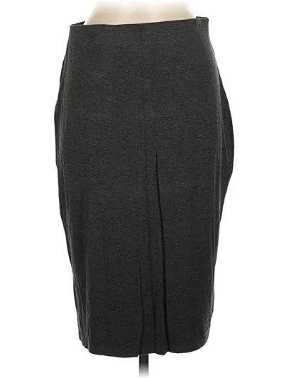 Pre-owned Old Navy Casual Skirt In Gray