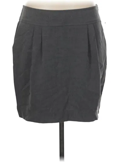 Pre-owned Old Navy Casual Skirt In Gray