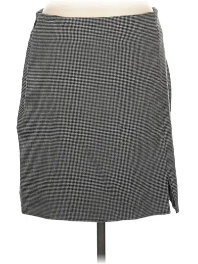 Pre-owned Old Navy Casual Skirt In Gray