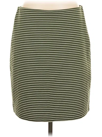 Pre-owned Old Navy Casual Skirt In Green