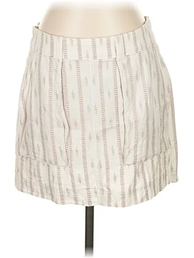 Pre-owned Old Navy Casual Skirt In Ivory