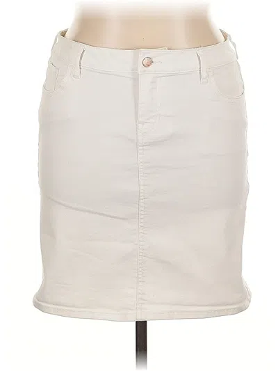 Pre-owned Old Navy Casual Skirt In White