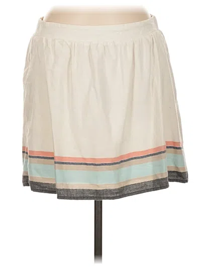 Pre-owned Old Navy Casual Skirt In White