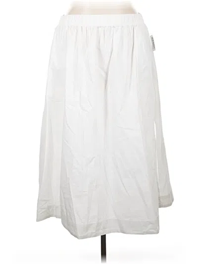Pre-owned Old Navy Casual Skirt In White