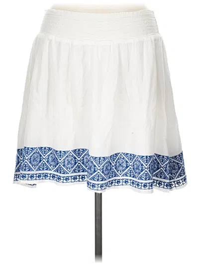 Pre-owned Old Navy Casual Skirt In White
