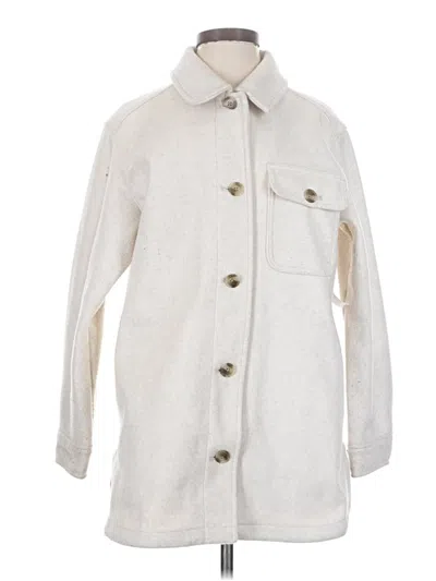 Pre-owned Old Navy Coat In Ivory