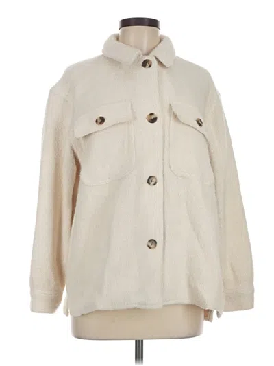 Pre-owned Old Navy Coat In Ivory