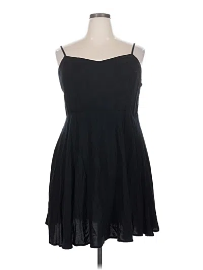 Pre-owned Old Navy Cocktail Dress In Black
