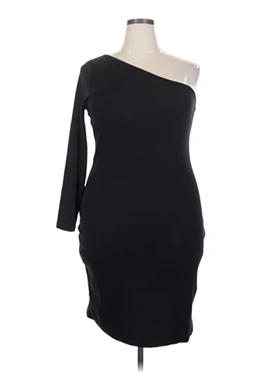 Pre-owned Old Navy Cocktail Dress In Black