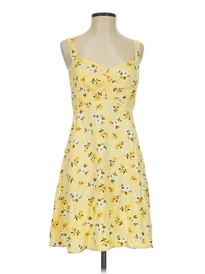 Pre-owned Old Navy Cocktail Dress In Yellow