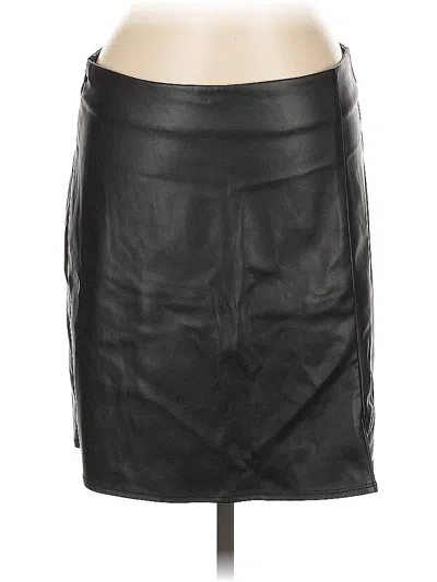 Pre-owned Old Navy Faux Leather Skirt In Black