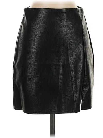 Pre-owned Old Navy Faux Leather Skirt In Black