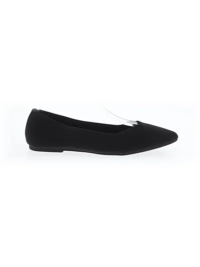 Pre-owned Old Navy Flats In Black