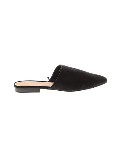 Pre-owned Old Navy Flats In Black