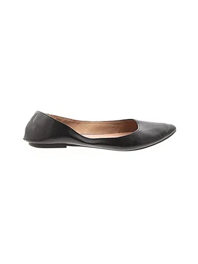 Pre-owned Old Navy Flats In Black