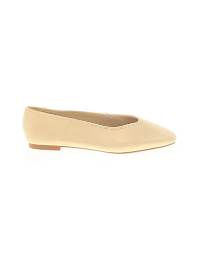 Pre-owned Old Navy Flats In Ivory