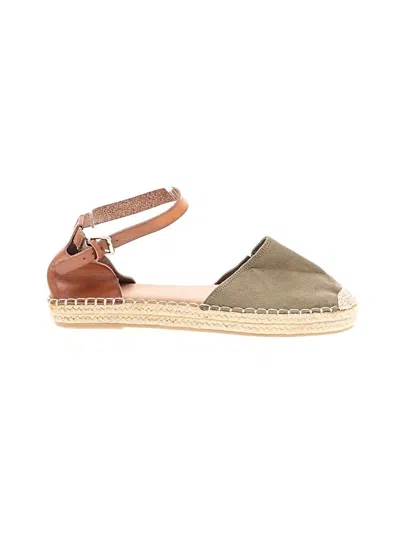Pre-owned Old Navy Flats In Tan
