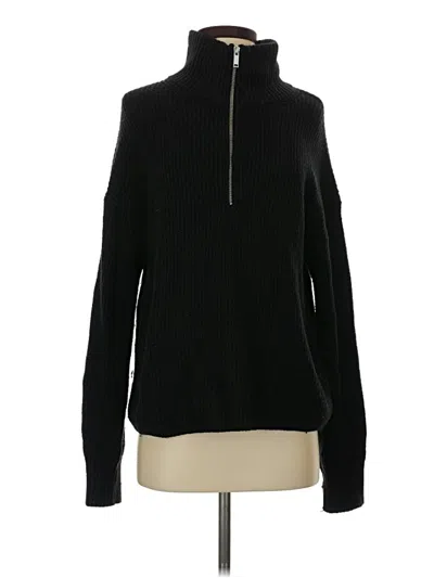 Pre-owned Old Navy Fleece Jacket In Black