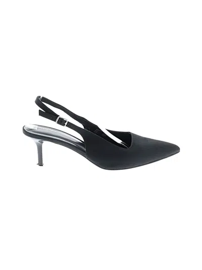 Pre-owned Old Navy Heels In Black
