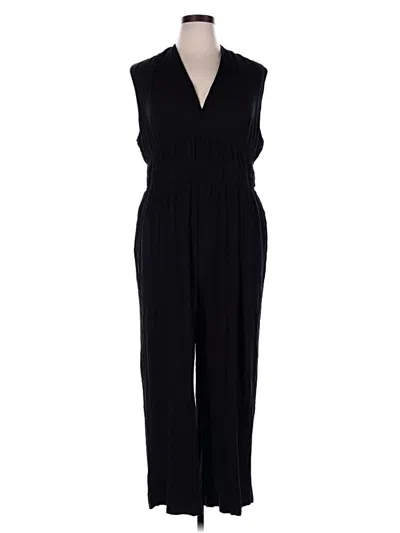 Pre-owned Old Navy Jumpsuit In Black