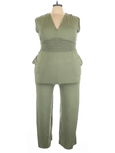Pre-owned Old Navy Jumpsuit In Green