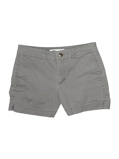 Pre-owned Old Navy Khaki Shorts In Gray