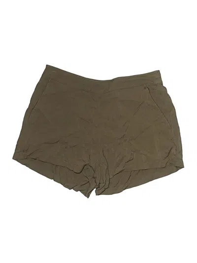 Pre-owned Old Navy Khaki Shorts In Green