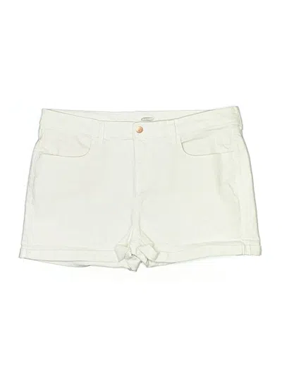 Pre-owned Old Navy Khaki Shorts In White