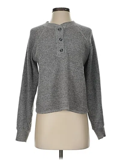 Pre-owned Old Navy Long Sleeve Henley Shirt In Gray