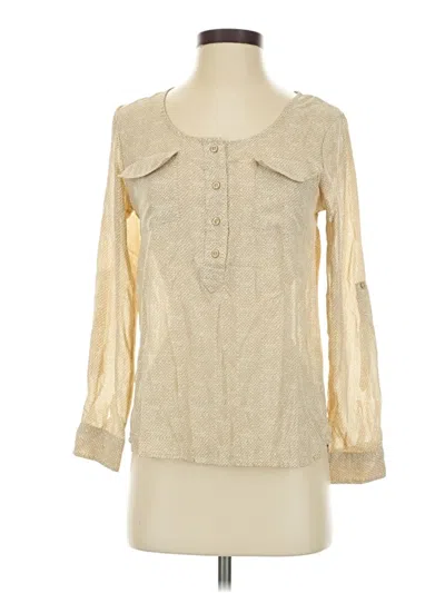 Pre-owned Old Navy Long Sleeve Henley Shirt In Ivory