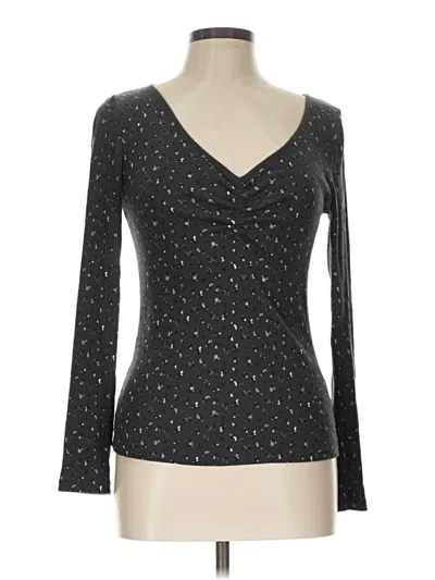 Pre-owned Old Navy Long Sleeve T-shirt In Black