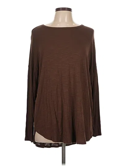 Pre-owned Old Navy Long Sleeve T-shirt In Brown