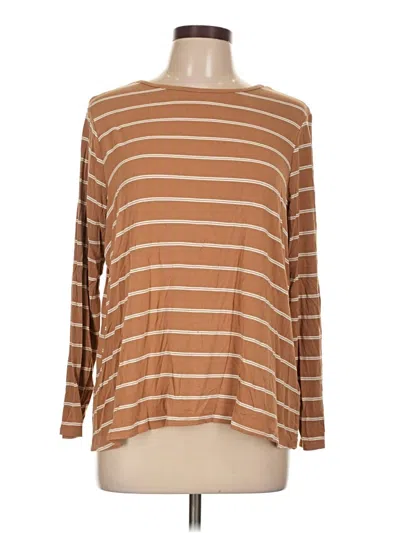 Pre-owned Old Navy Long Sleeve T-shirt In Brown