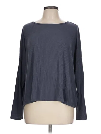 Pre-owned Old Navy Long Sleeve T-shirt In Gray