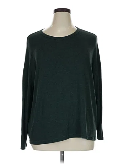 Pre-owned Old Navy Long Sleeve T-shirt In Green