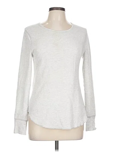 Pre-owned Old Navy Long Sleeve T-shirt In Silver