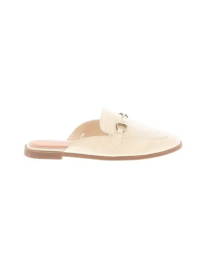 Pre-owned Old Navy Mule/clog In Ivory