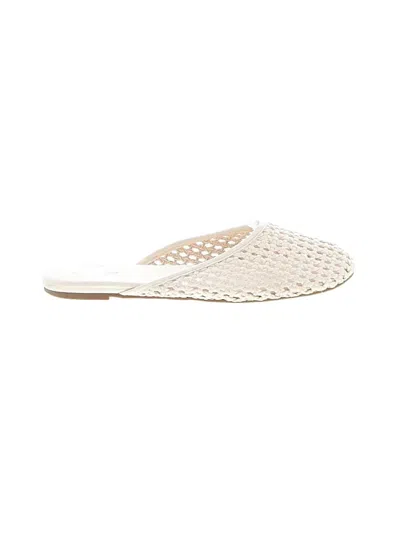 Pre-owned Old Navy Mule/clog In Ivory